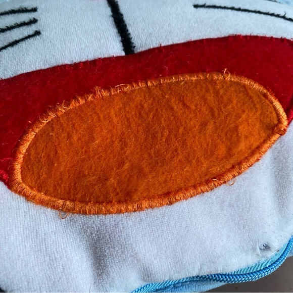 Vintage Doraemon pillow convertible to a blanket , blanket zips into pillow - Picture 2 of 5